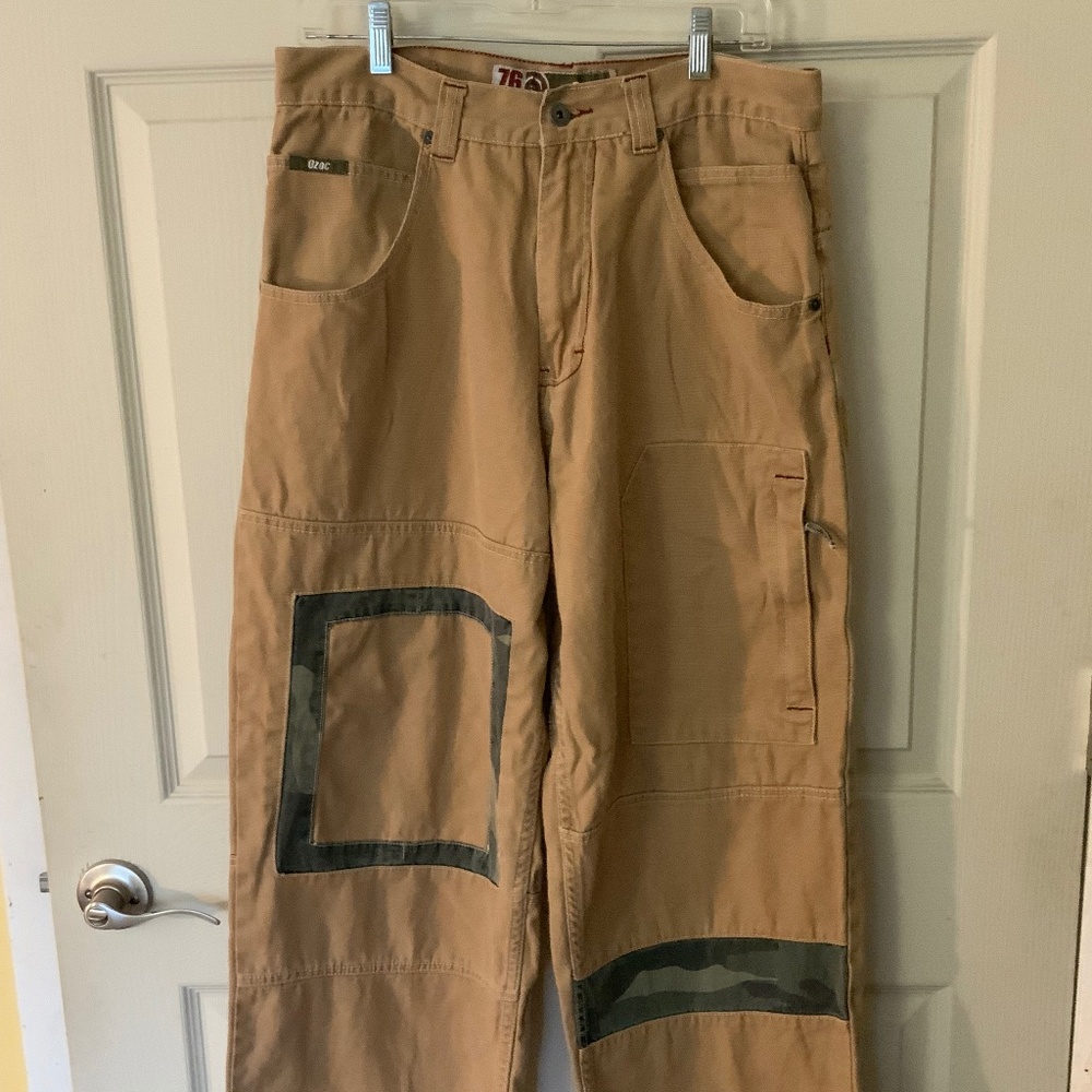 OZOC - Y2K Wide leg/ Work/ Camo/ Skater/ Cargo Style Men’s pants Size 34/31